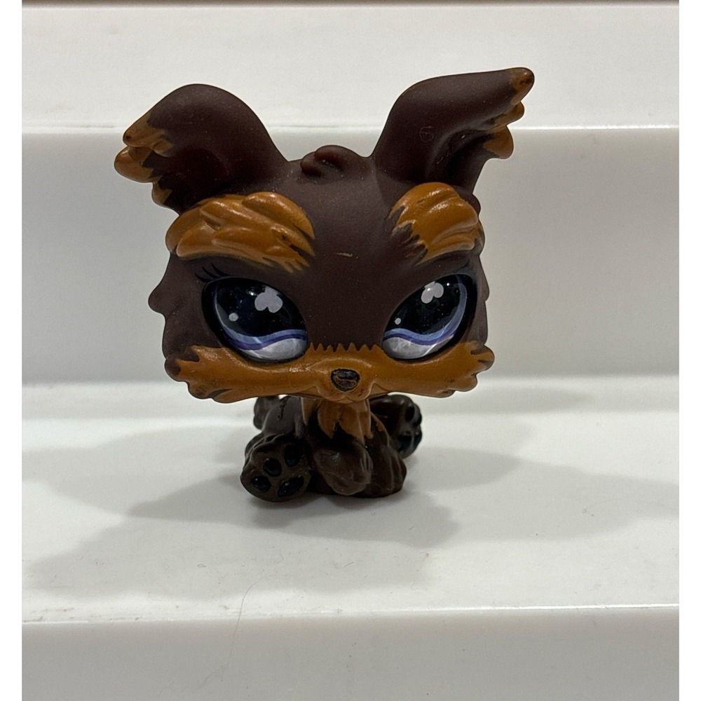 Littlest Pet Shop LPS Authentic Hasbro #509‎ Yorkie Terrier Purple Glass Eyes